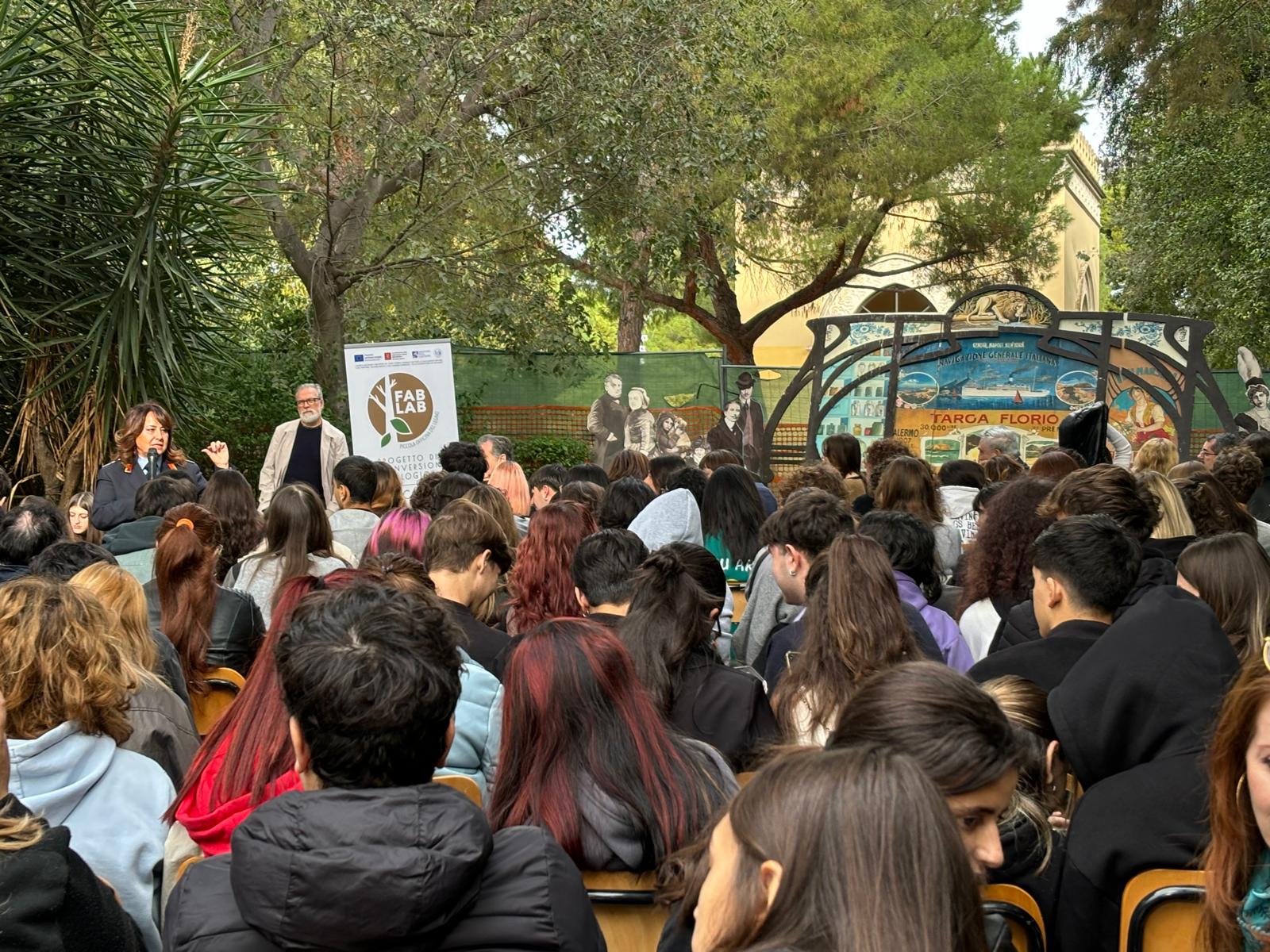 21 novembre studenti al Giardino Inglese per le giornate studio Bellezza e natura